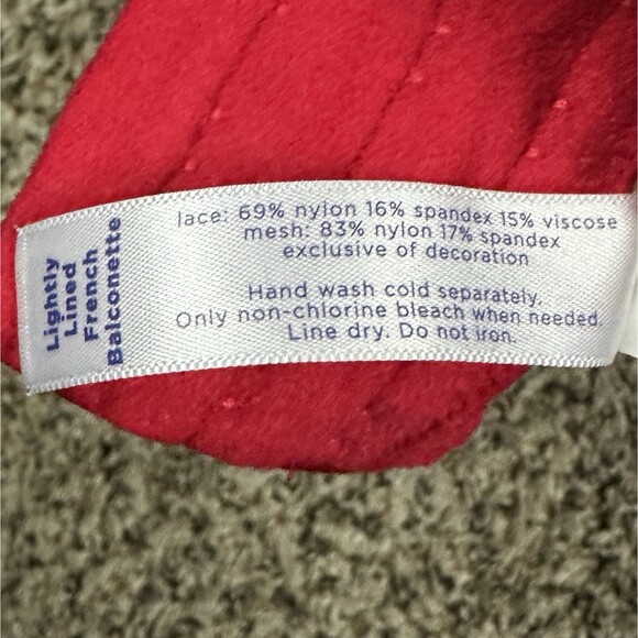 CACIQUE 42F Red Lightly Lined French Balconette BRA UNDERWIRE 4 Hook Closure - Picture 7 of 7